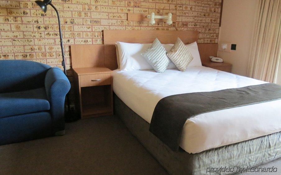 Bridge View Motel Gorokan Екстер'єр фото