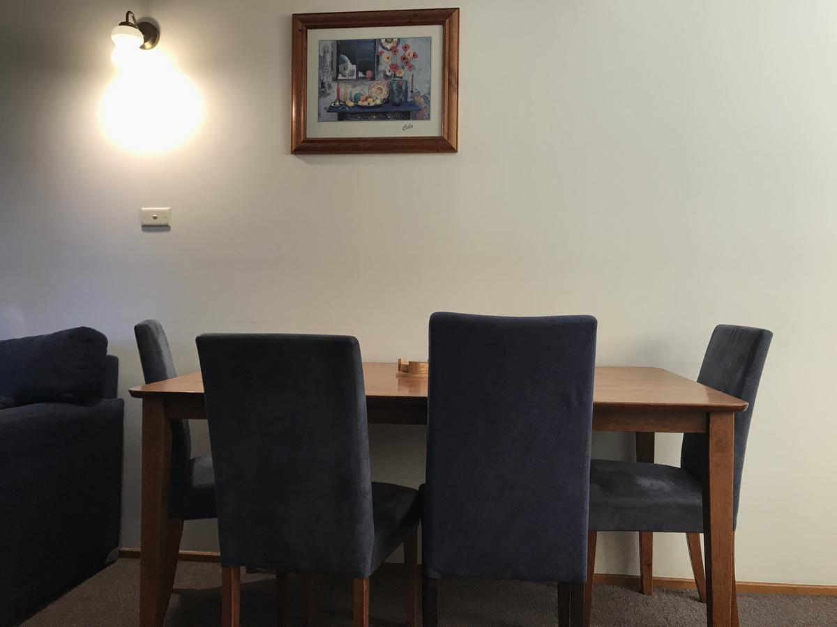 Bridge View Motel Gorokan Екстер'єр фото